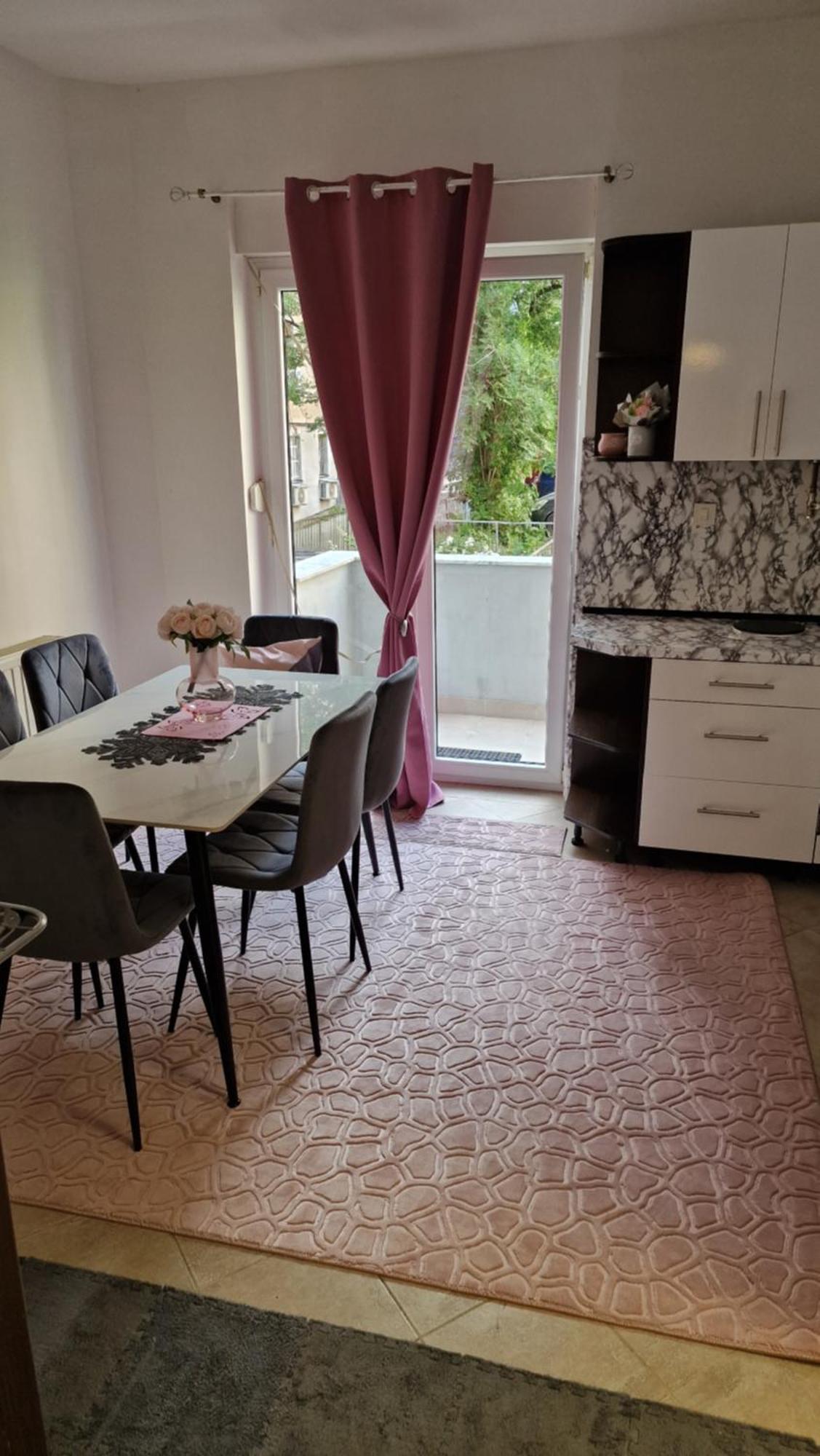 In Medias Res Aparheartmant Apartma Sarajevo